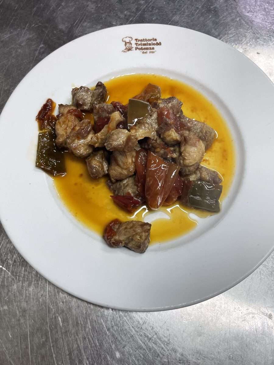 Maiale con Peperoni All'aceto