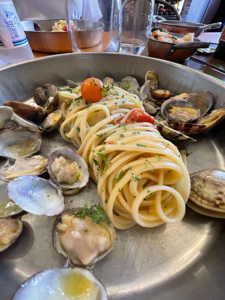 Spaghetti con Vongole Veraci( Secondo Disponibilità)
