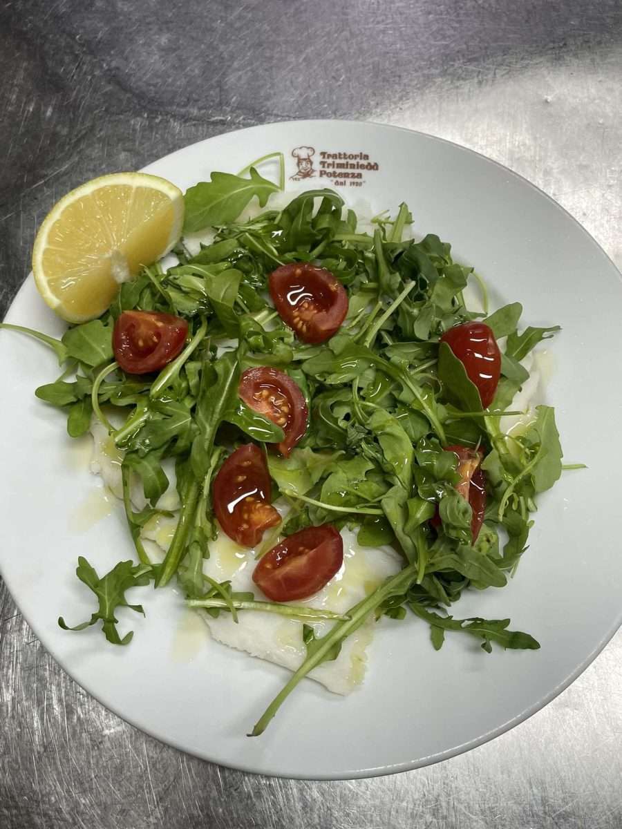 Carpaccio di Baccalà con Rucola e Pomodorini
