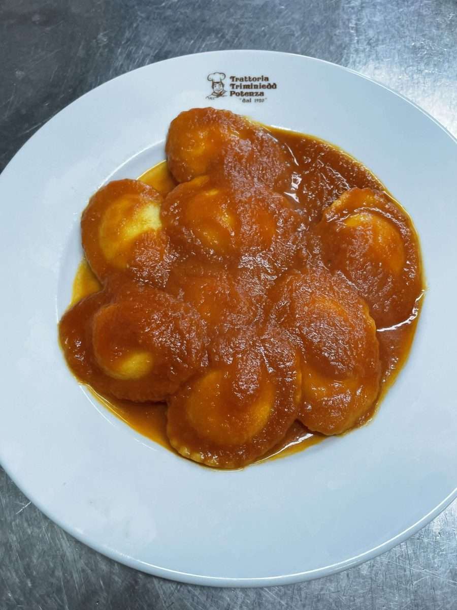Ravioli di Ricotta al Pomodoro