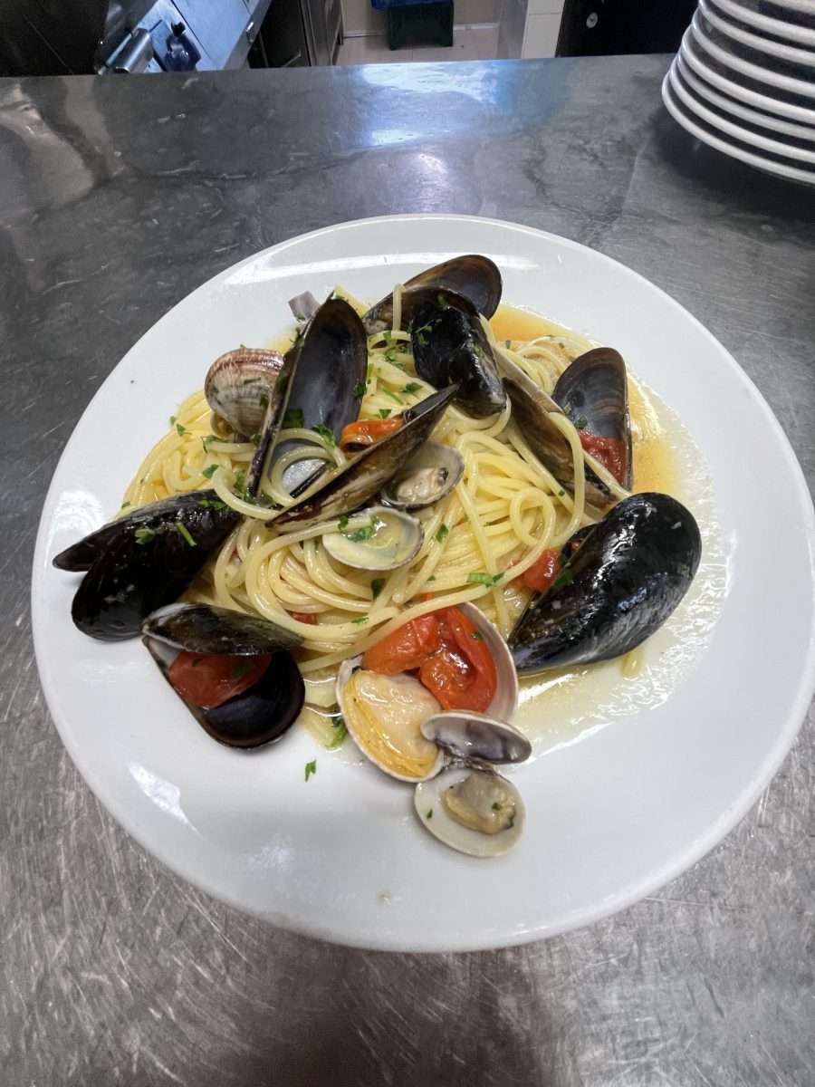 Scialatelli  con cozze e vongole