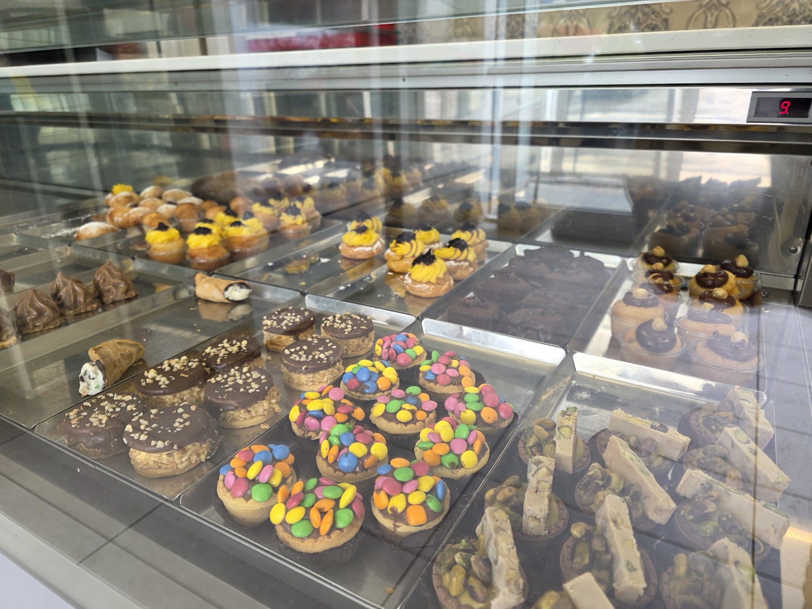 Pasticceria Dolcegel snc - Unica autorizzata all'utilizzo NUTELLA FERRERO