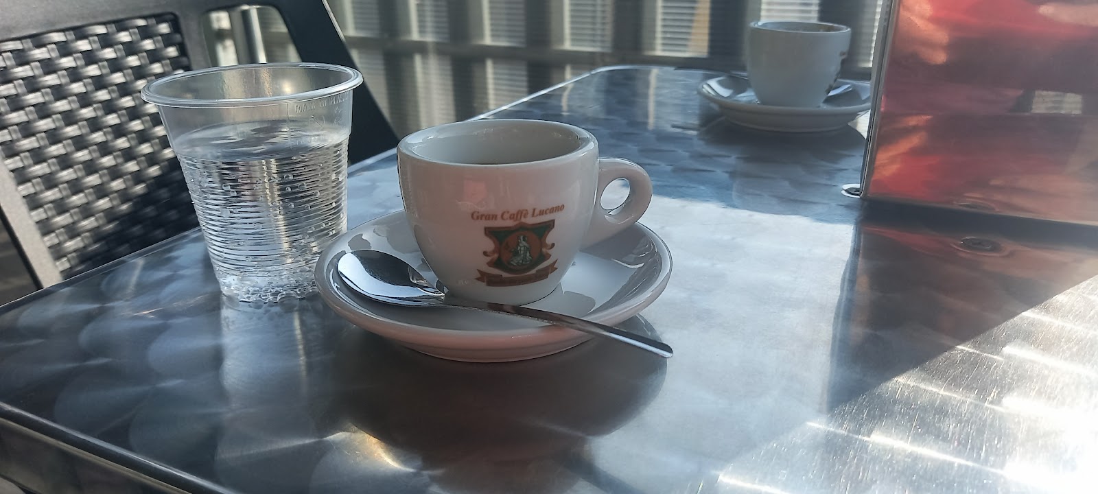 98.01 Drink’s & Coffee Bar