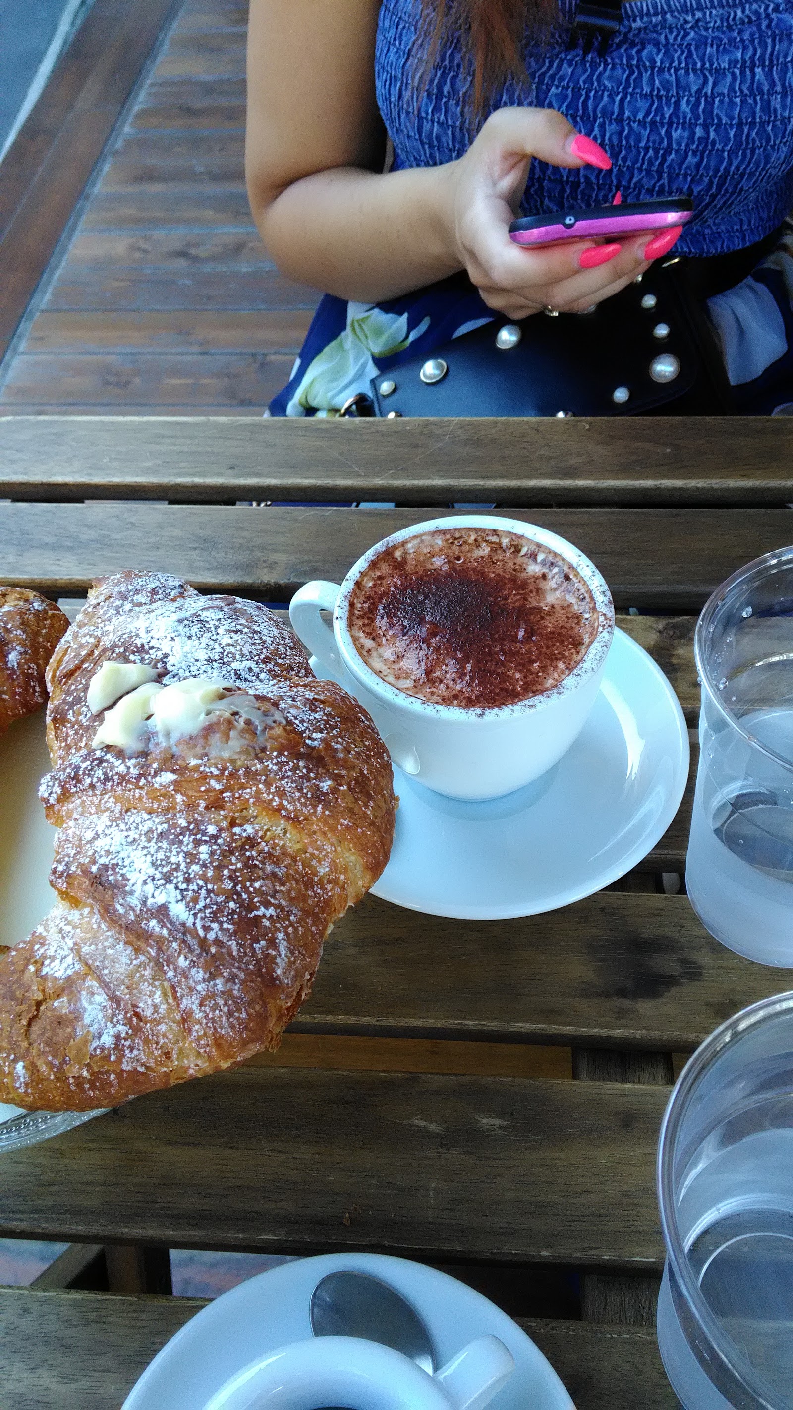 Caffetteria Bistrot Portanova Street