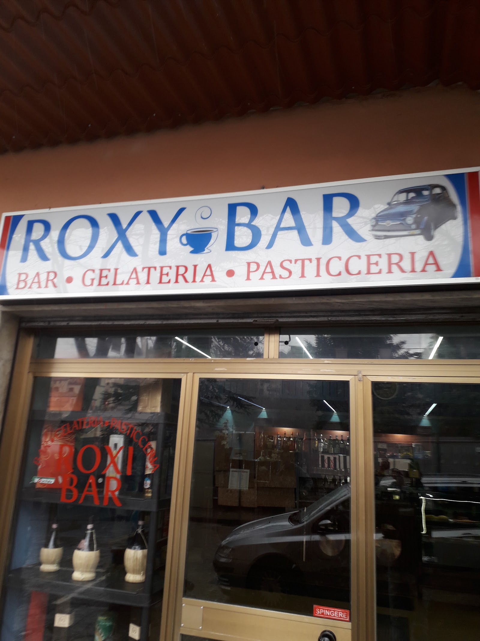Bar Roxi