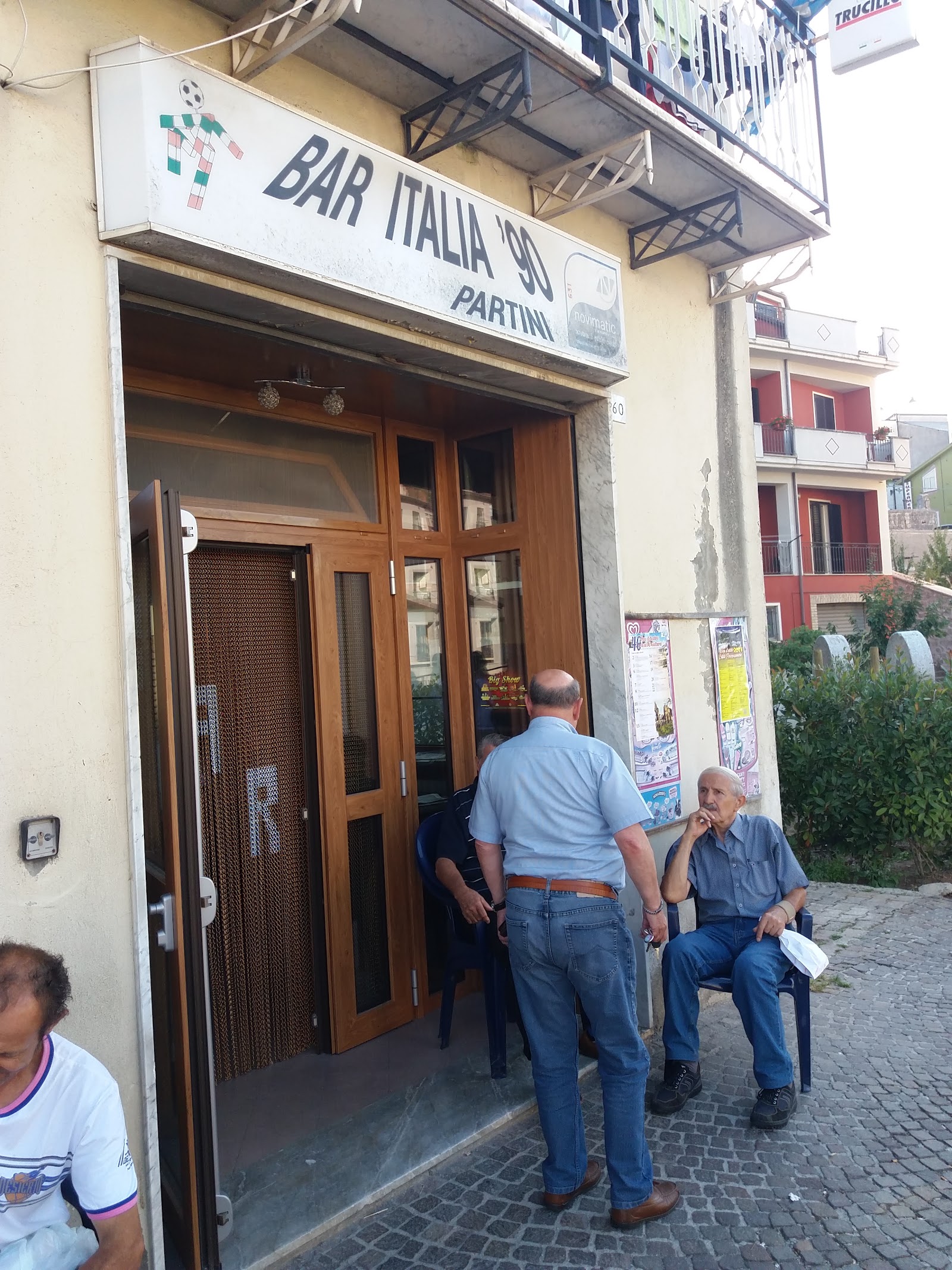 Bar Italia 90