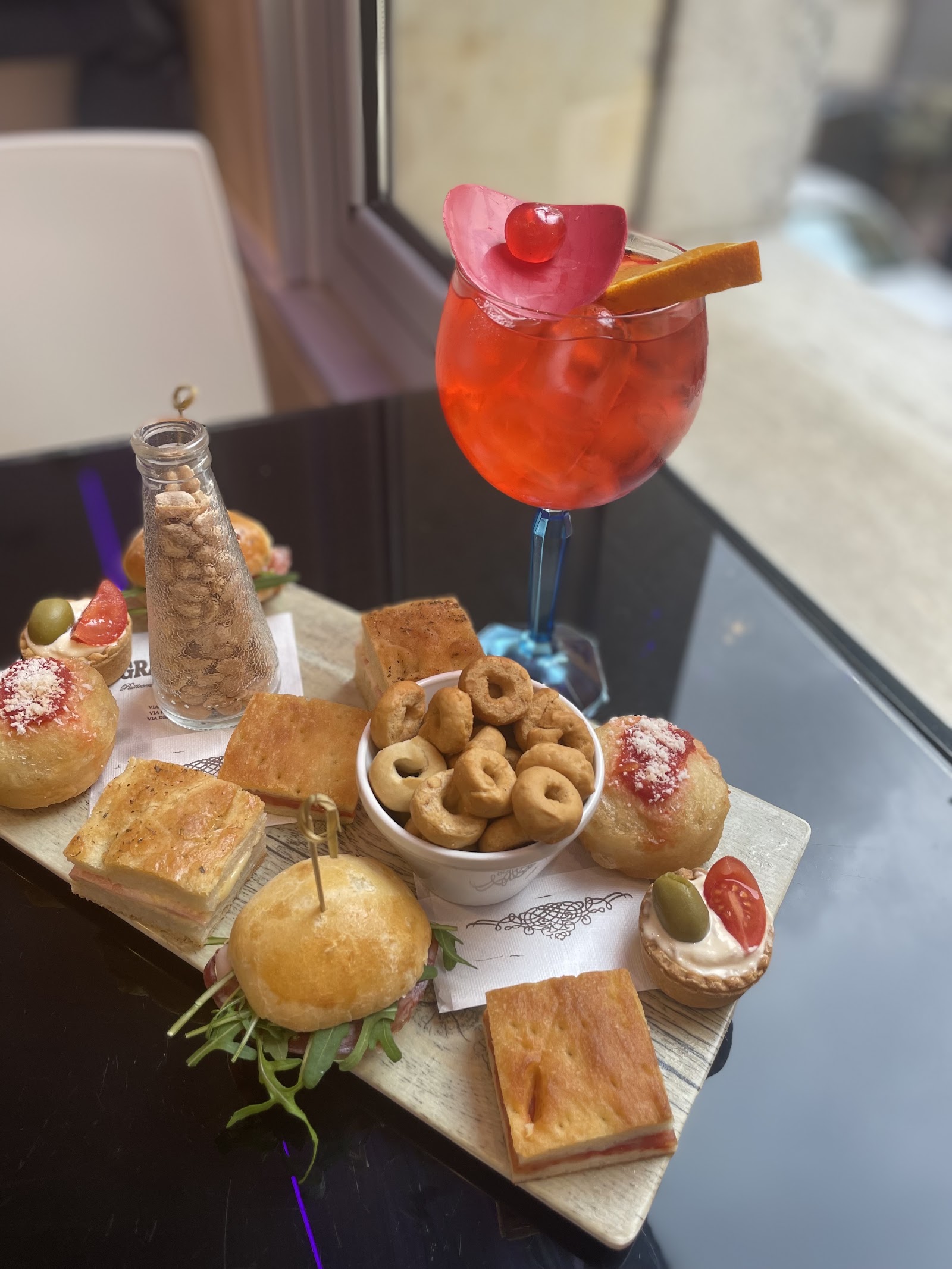 Gran Caffè La Delizia (Istituzione)