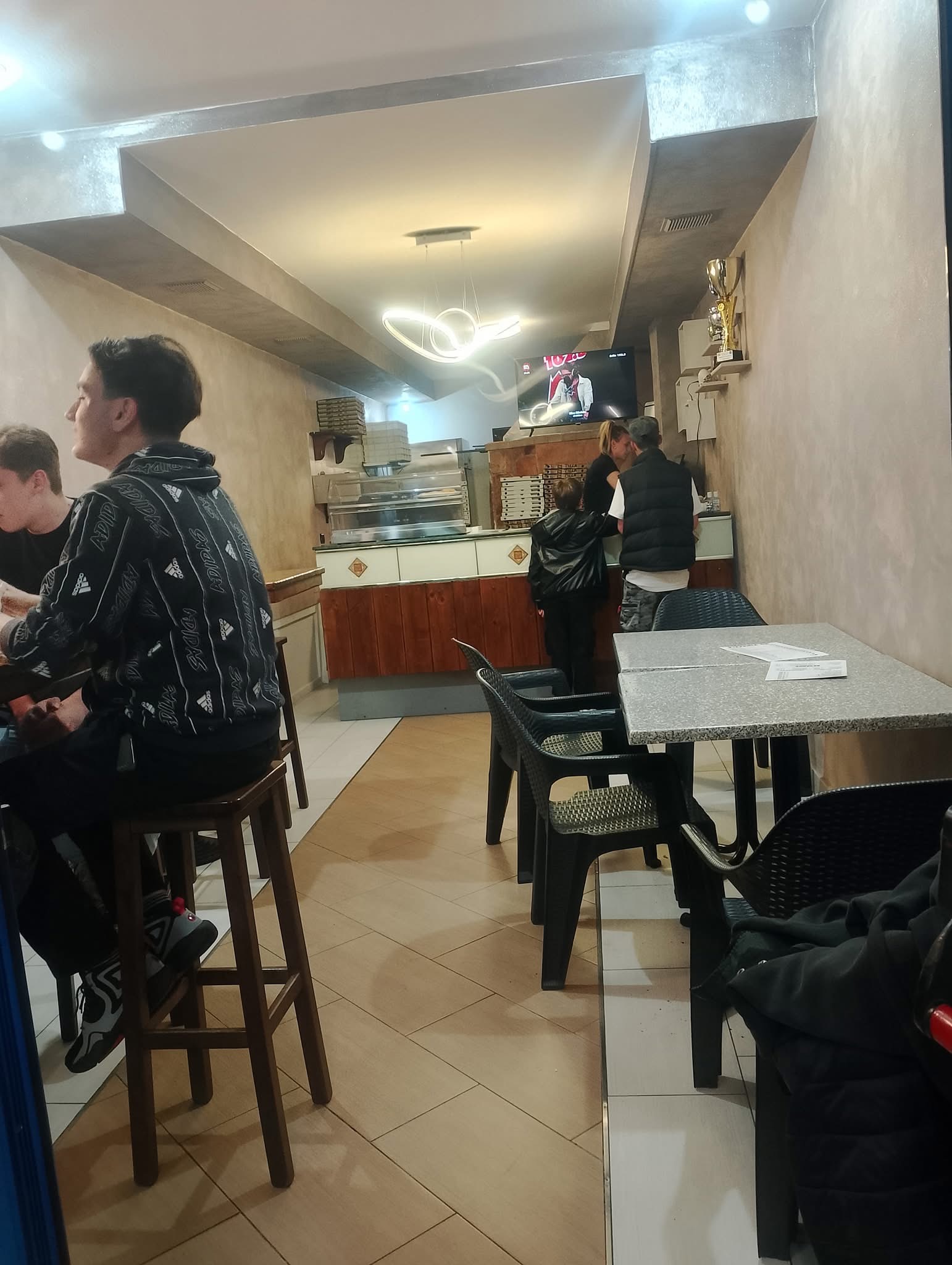 GR pizzeria