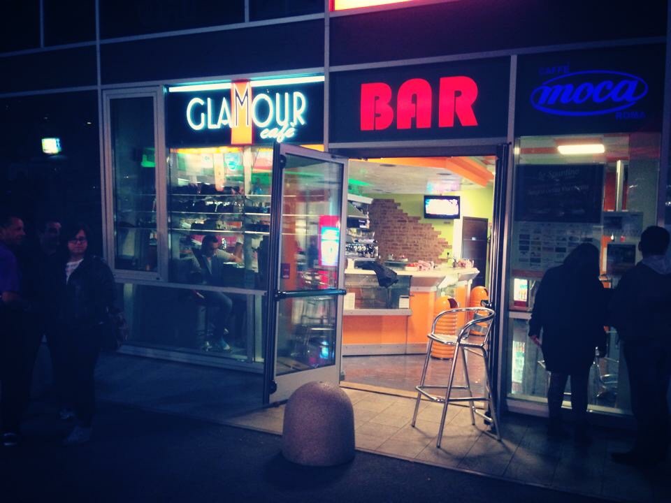 Glamour Cafe