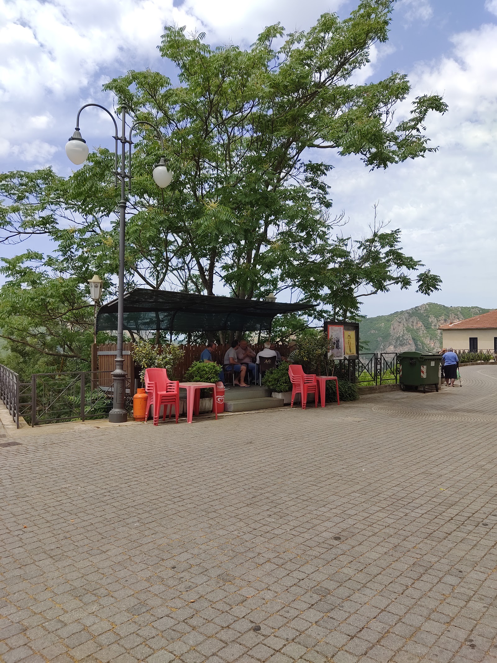Drive In Montone Giandonato