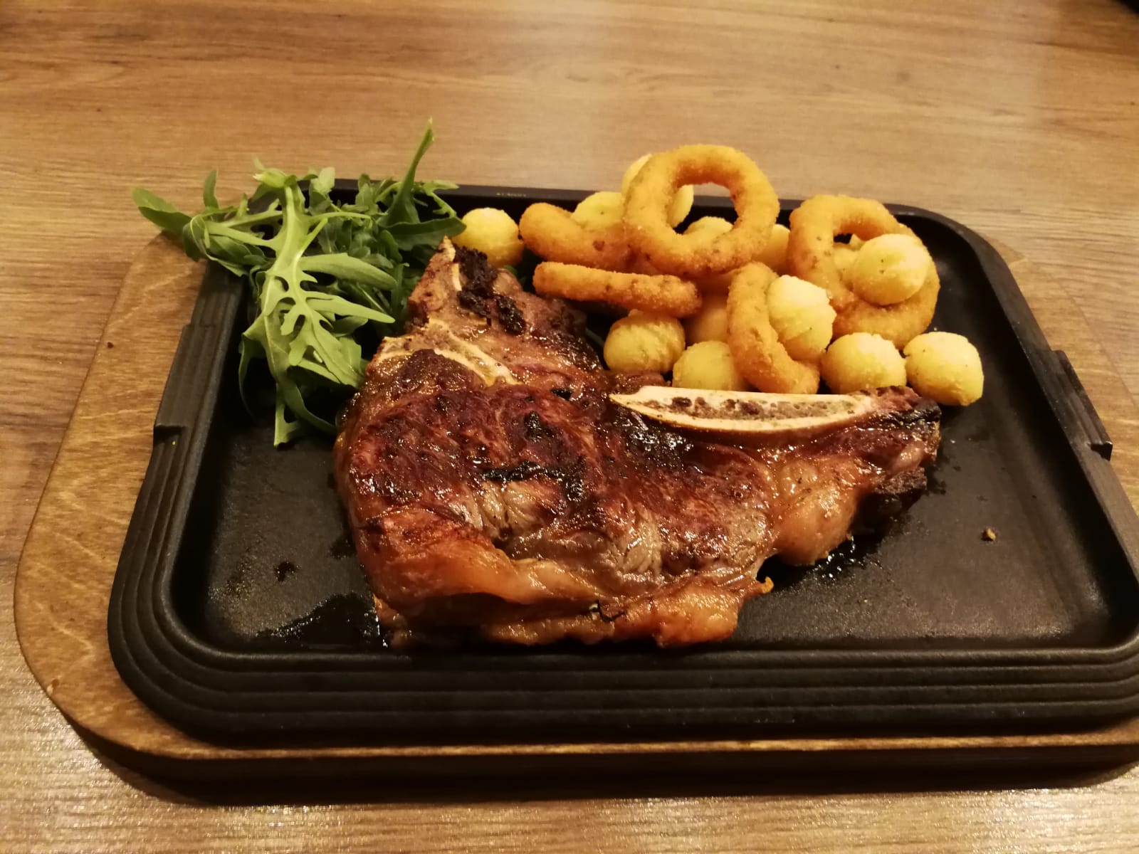 Sobremesa - Grill & Restaurant