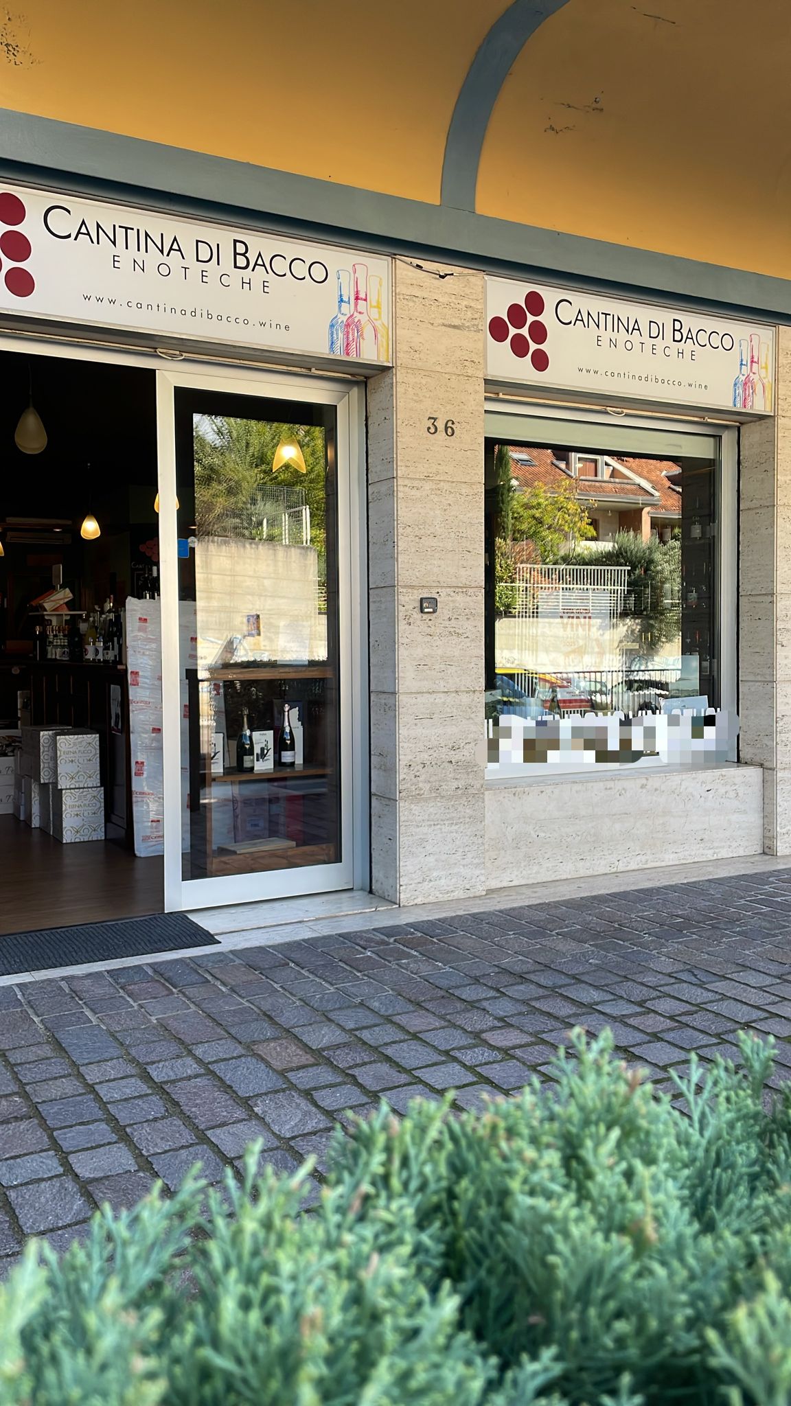 Cantina di Bacco - Via Parigi 36
