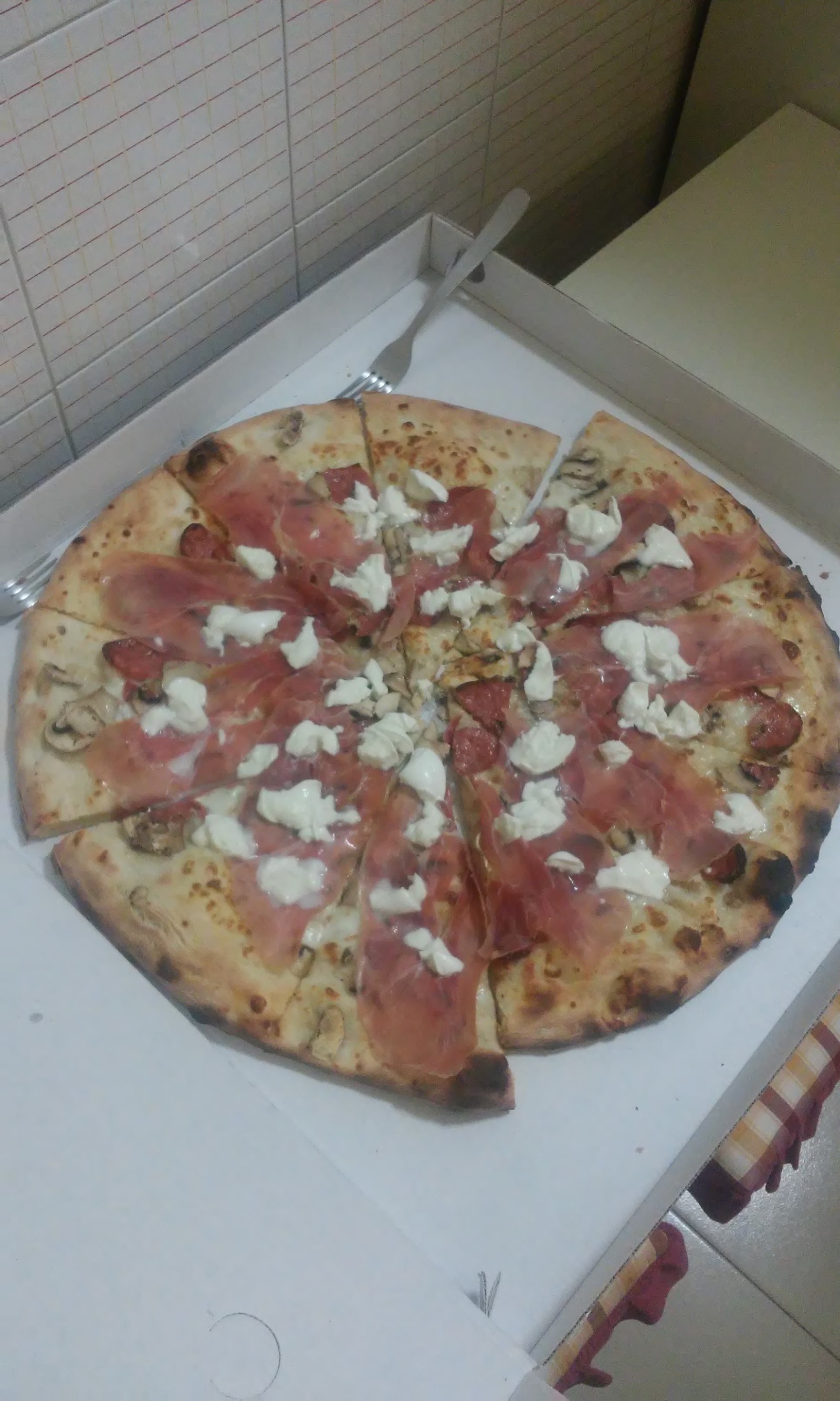 Pizza Volante Di Amoruso Carmine