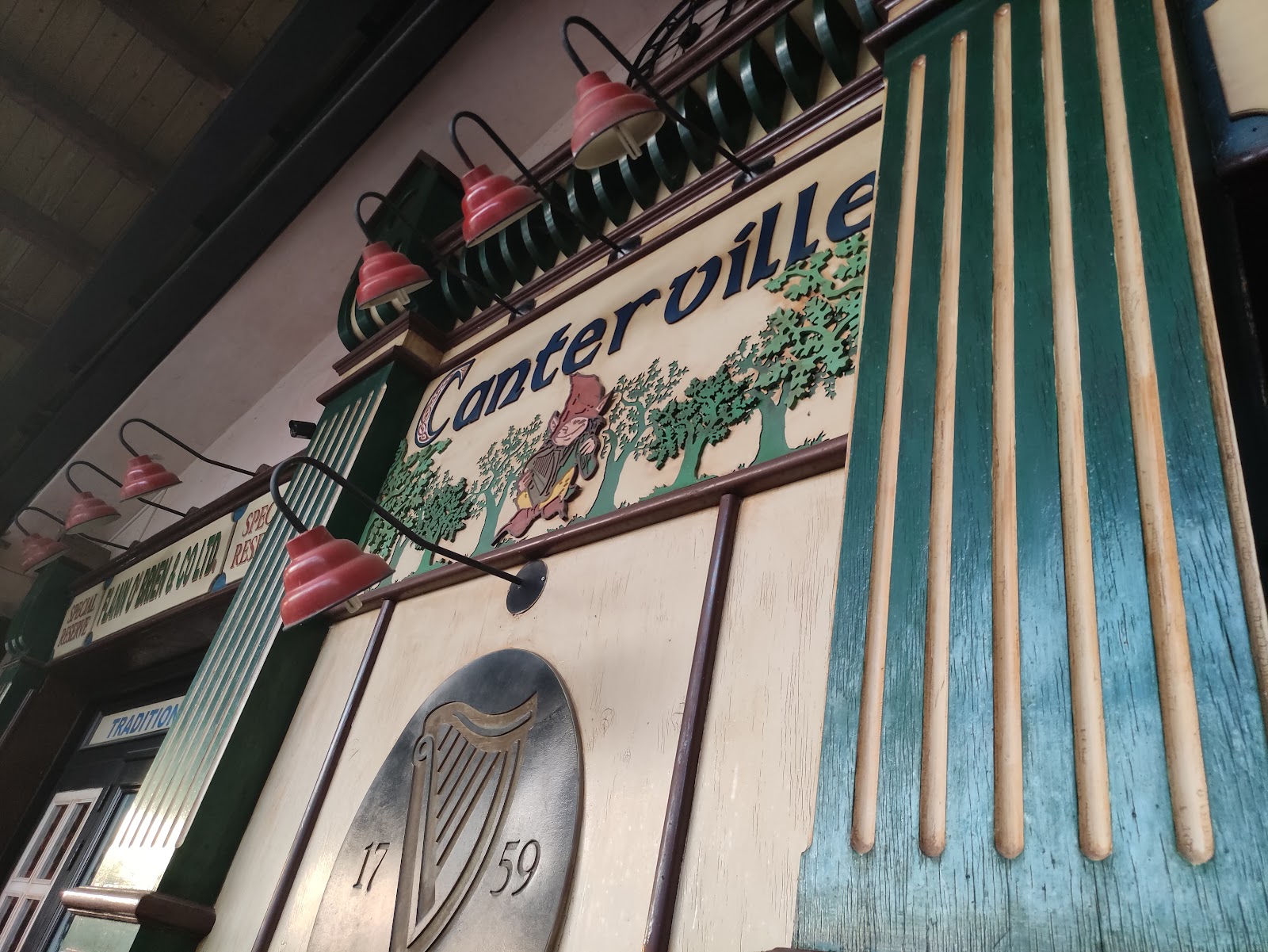 Canterville Irish Pub