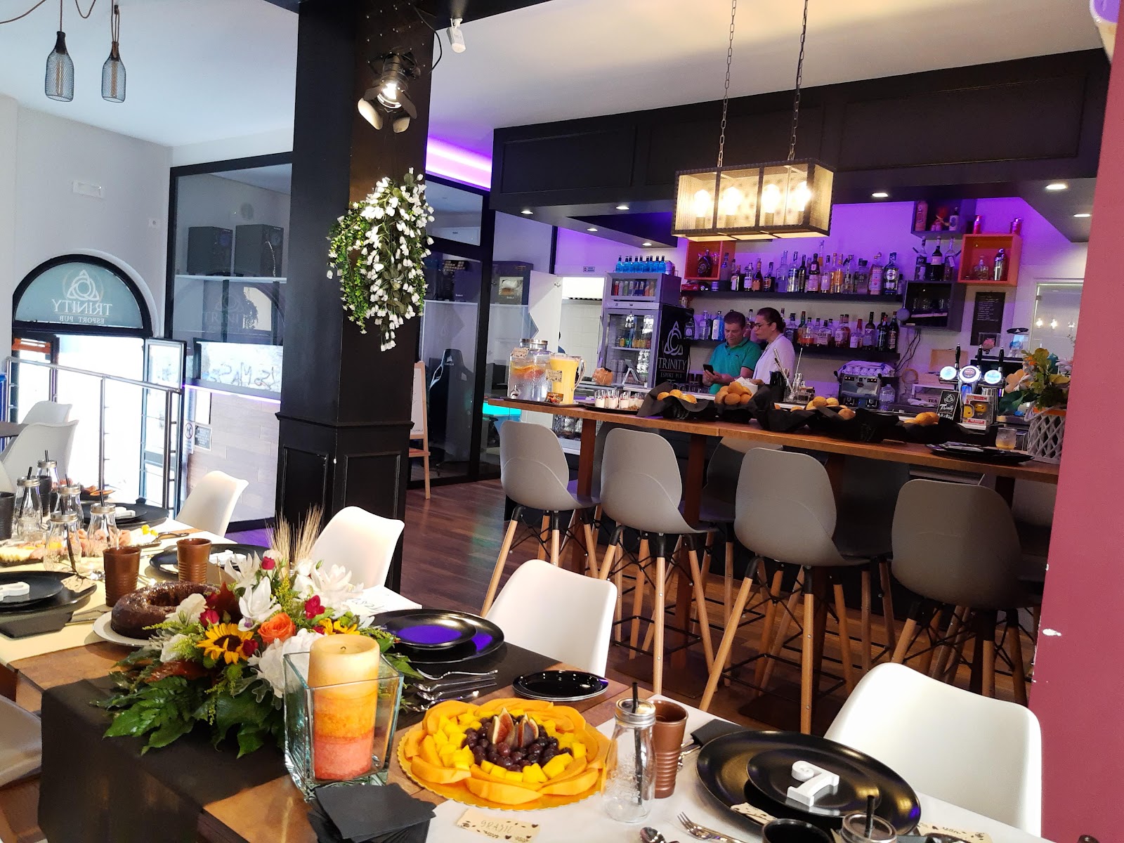 Trinity Esport Pub