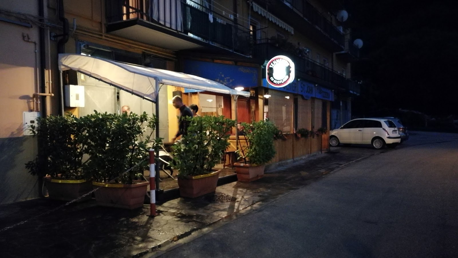 Ristopub Pizzeria The Oliver St. John