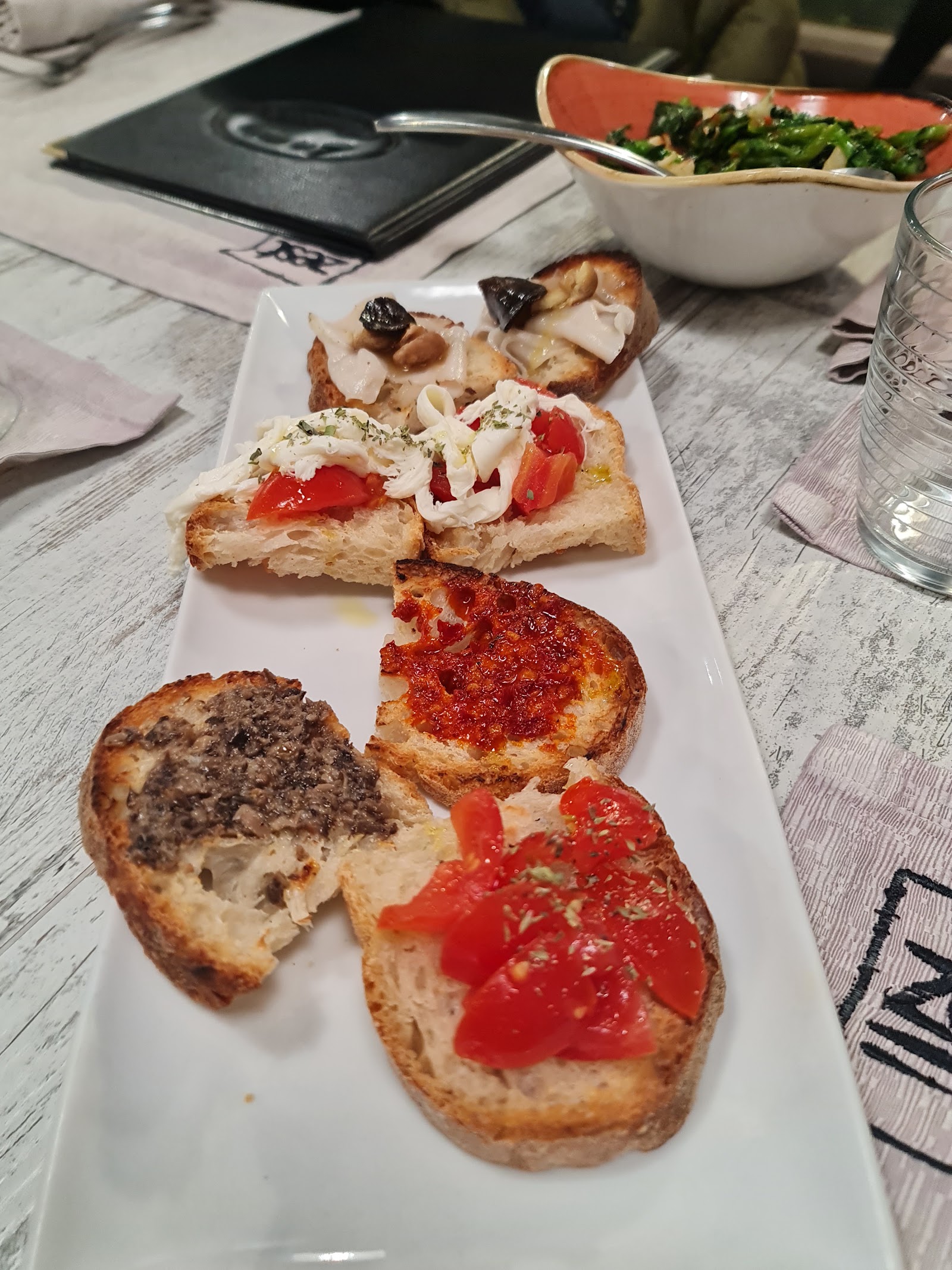 Ristorante Pizzeria Zest Km0