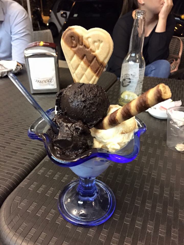 Glamour Cafe