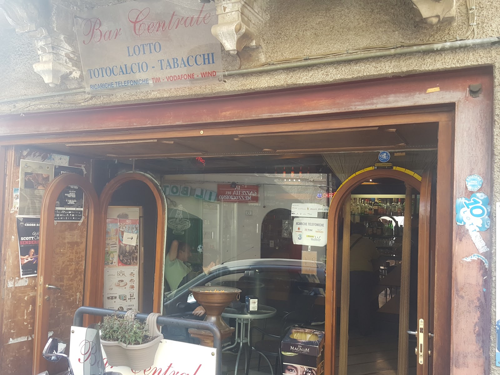 Bar Centrale