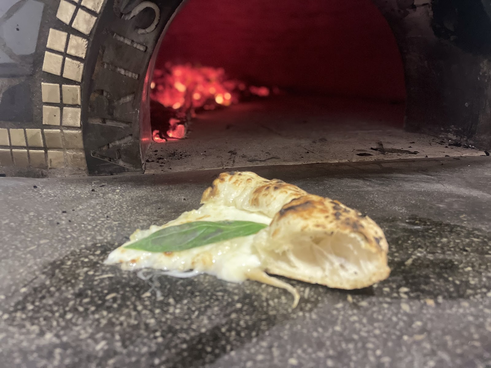 Pizzeria 380 Gradi(LA VERA PIZZA NAPOLETANA)