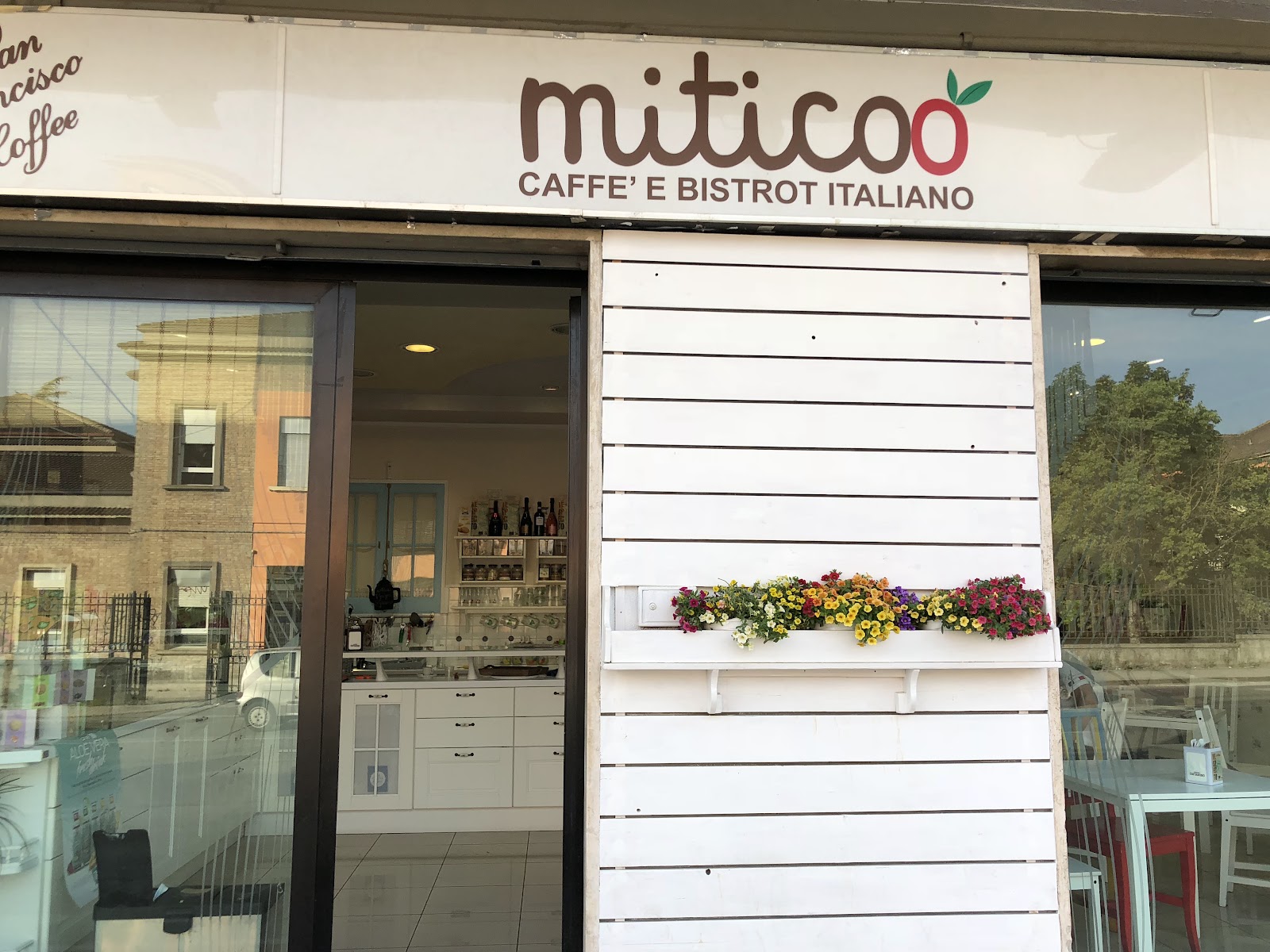 MITICOÓ Caffé e Bistrot