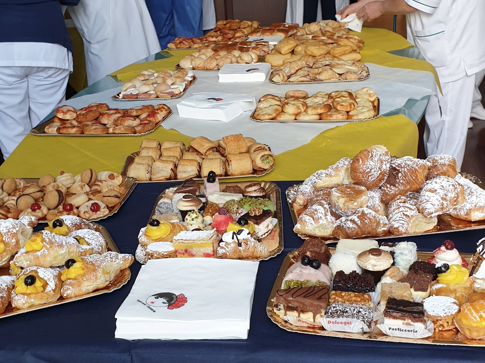 Pasticceria Dolcegel snc - Unica autorizzata all'utilizzo NUTELLA FERRERO