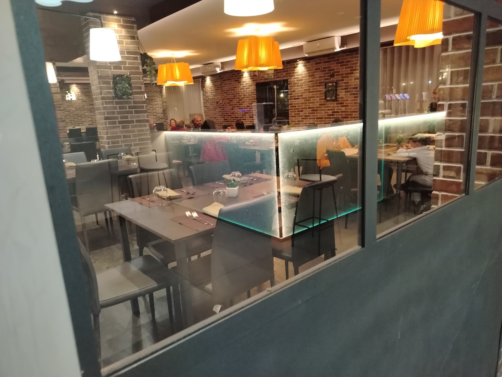 Pepe Restaurant By Caluae