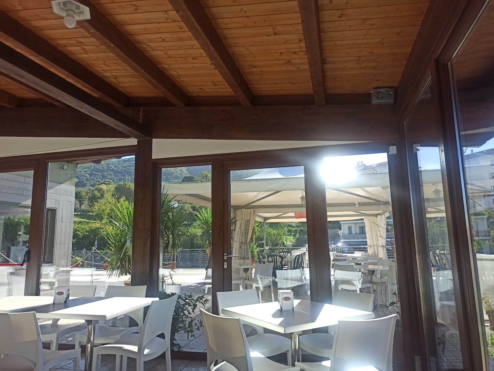 Terrazza Le Mimose Lounge Bar, Wine Corner & Dessert