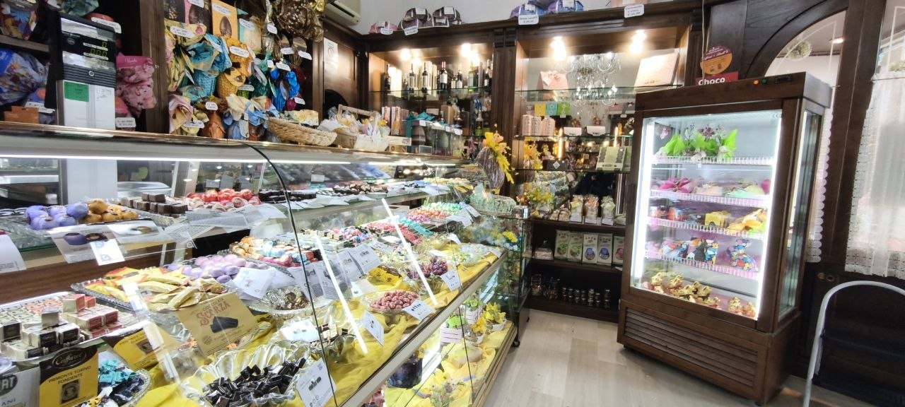 Antica Dolceria Zirpoli E Ragone